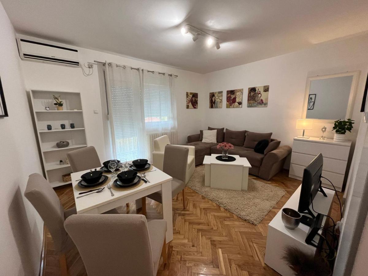Apartment Sophie Νόβι Σαντ Εξωτερικό φωτογραφία